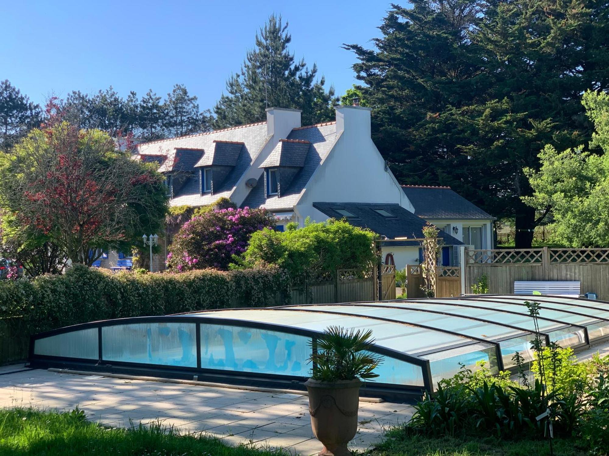 La Gentilhommiere Bed & Breakfast Treffiagat Luaran gambar